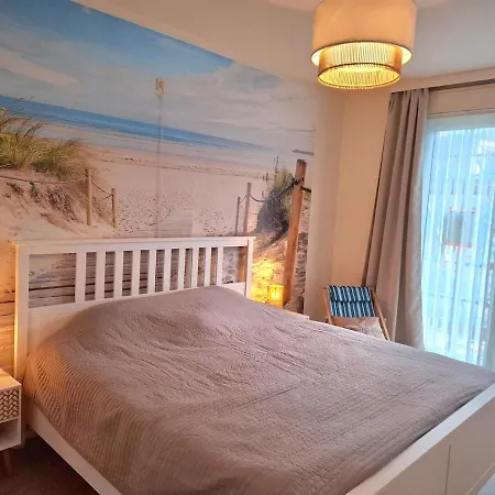 Bright, Spacious Family Apartamento