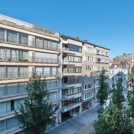 Bright, Spacious Family Ostend